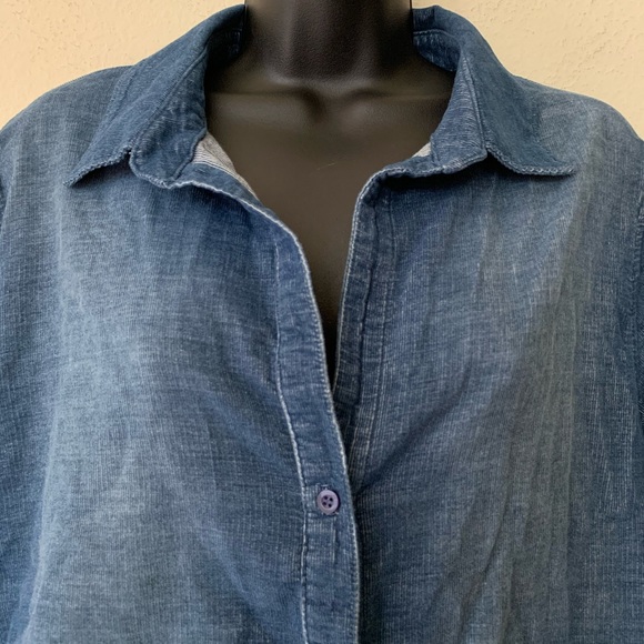 Bella Dahl Corduroy Denim Frayed Hem Button Up Shirt - Picture 2 of 11